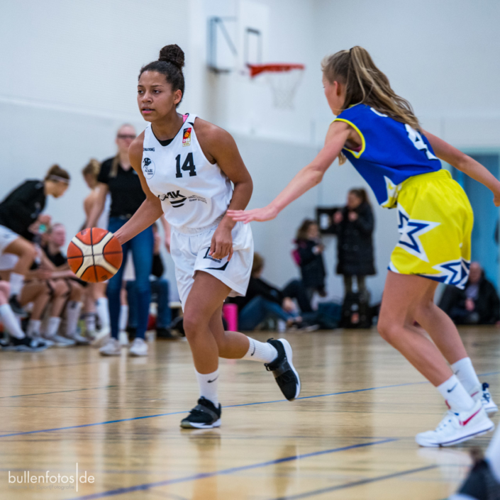 u16w_20191116-9214